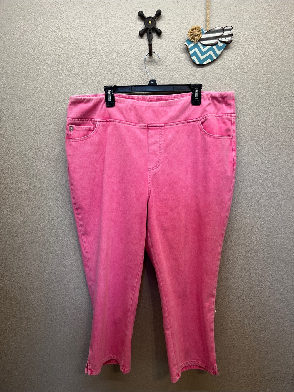 Kim Gravel pull on capris size 20WT